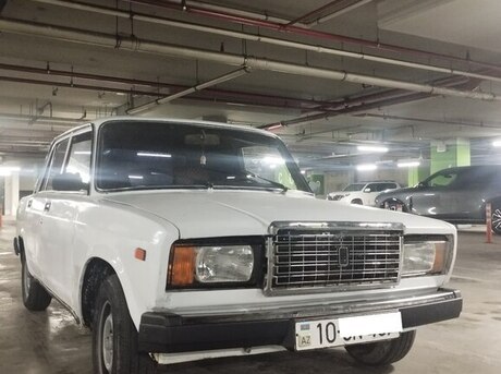 LADA (VAZ) 2107