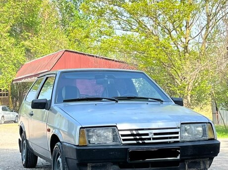 LADA (VAZ) 2108