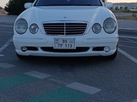 Mercedes E 320