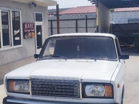 LADA (VAZ) 2107