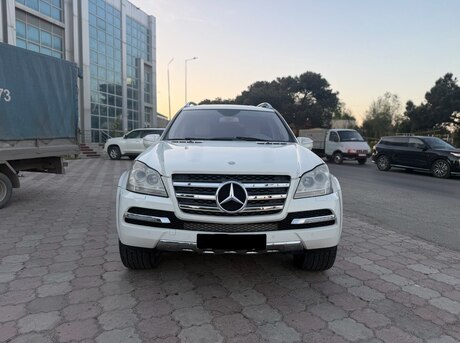 Mercedes GL 550 4MATIC