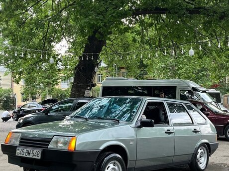 LADA (VAZ) 2109