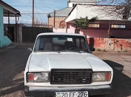 LADA (VAZ) 2107