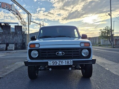 LADA (VAZ) Niva