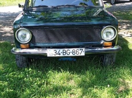 LADA (VAZ) 21011