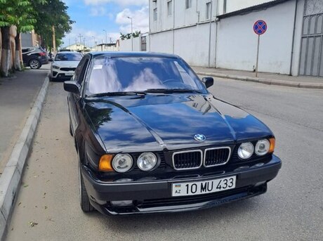 BMW 525