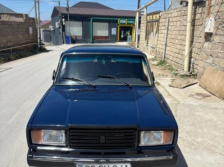LADA (VAZ) 2107