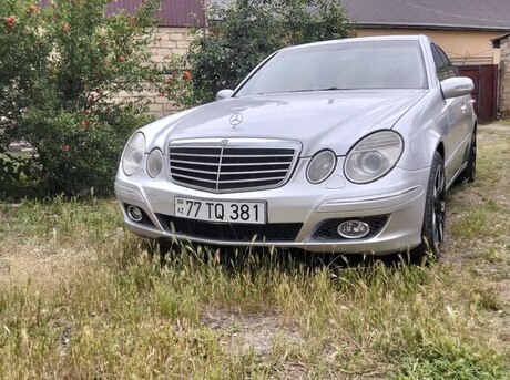 Mercedes E 270