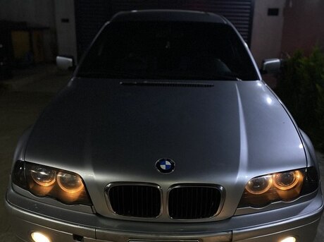BMW 325