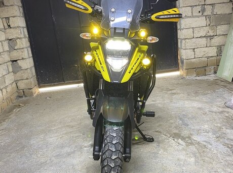 Suzuki V-Strom 250