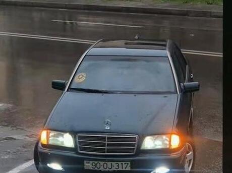 Mercedes C 180