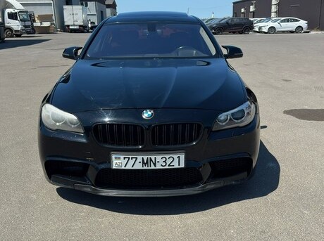 BMW 528