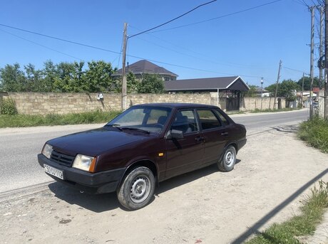 LADA (VAZ) 21099