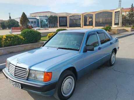 Mercedes 190