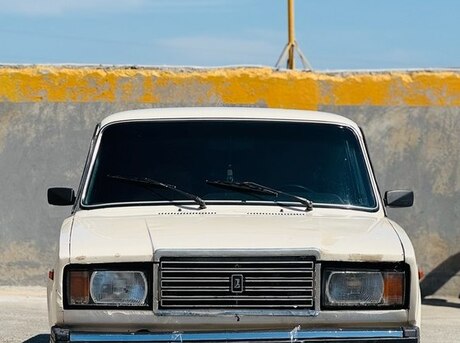 LADA (VAZ) 2107
