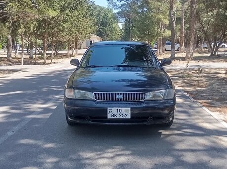 Kia Clarus