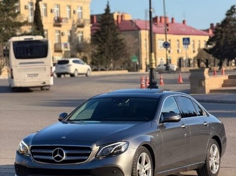 Mercedes E 220 d