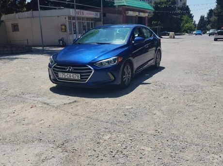 Hyundai Elantra
