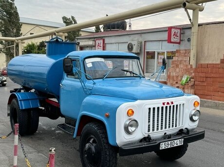 GAZ 53