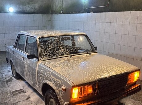 LADA (VAZ) 2107