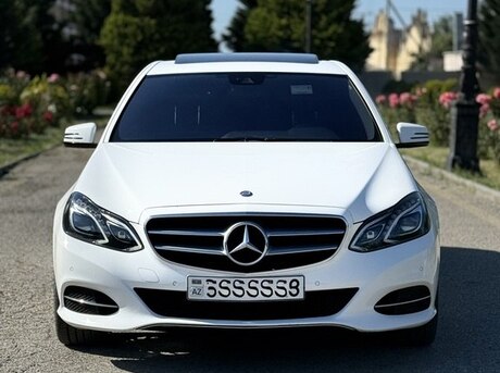 Mercedes E 220