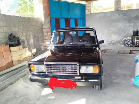 LADA (VAZ) 2107