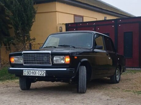LADA (VAZ) 2107