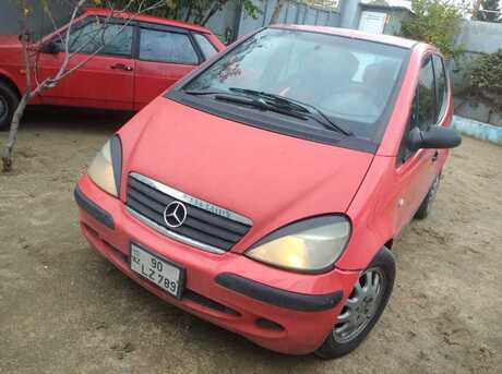 Mercedes A 140