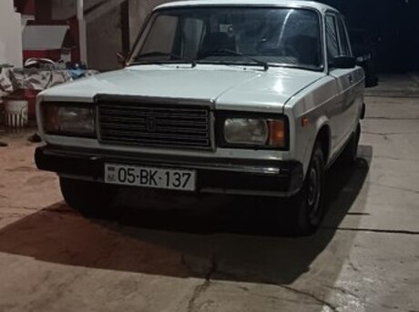 LADA (VAZ) 2107