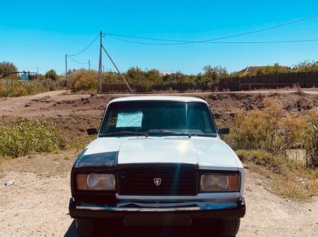 LADA (VAZ) 2107