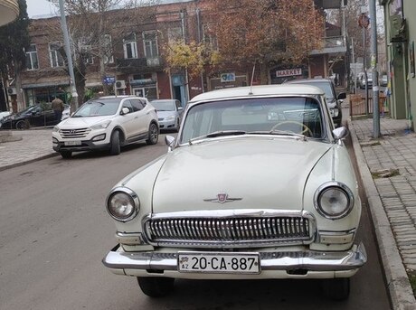 GAZ M-21