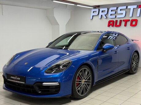 Porsche Panamera GTS