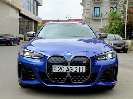 BMW i4