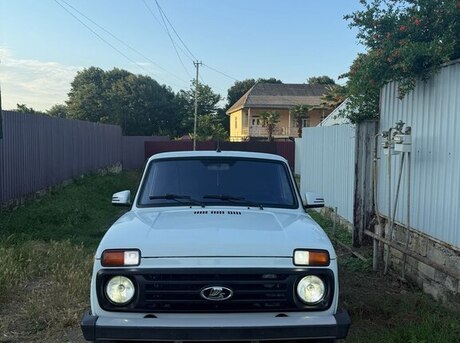 LADA (VAZ) Niva