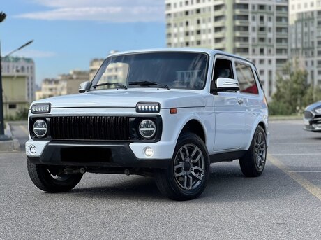 LADA (VAZ) Niva