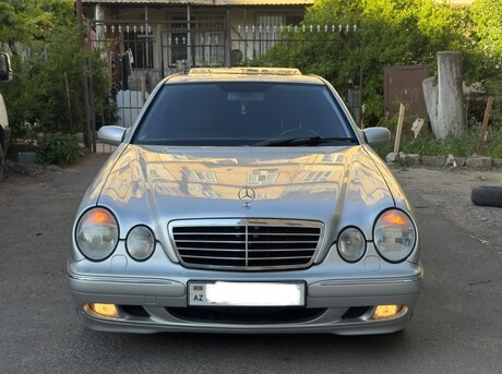 Mercedes E 280