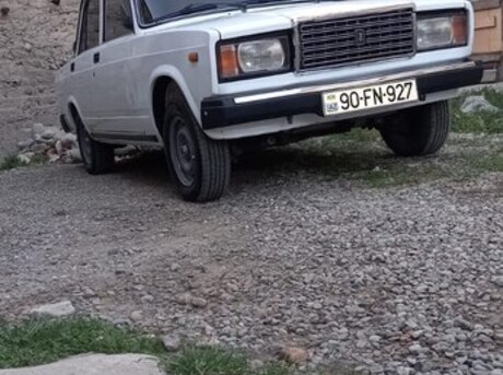 LADA (VAZ) 2107