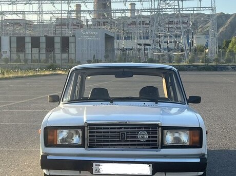 LADA (VAZ) 2107