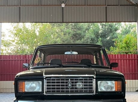 LADA (VAZ) 2107