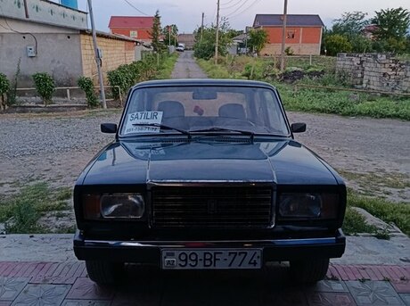 LADA (VAZ) 2107