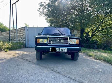 LADA (VAZ) 2107