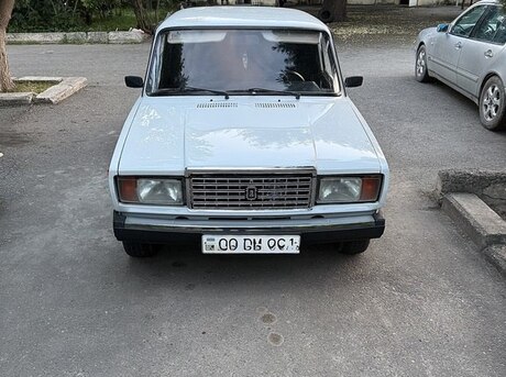 LADA (VAZ) 2107
