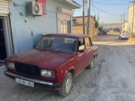 LADA (VAZ) 2107
