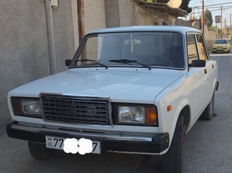 LADA (VAZ) 2107