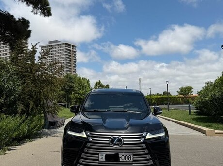 Lexus LX 500d