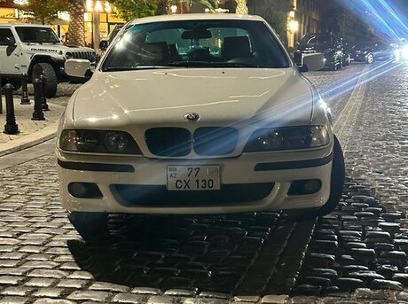 BMW 525