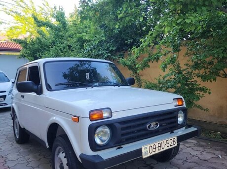LADA (VAZ) Niva