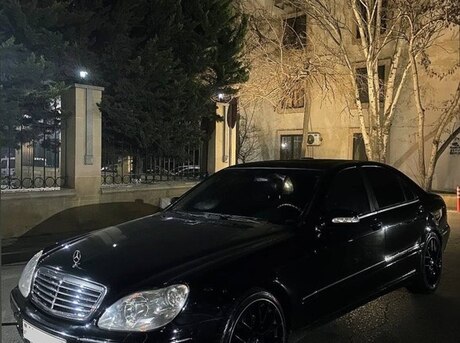 Mercedes S 500