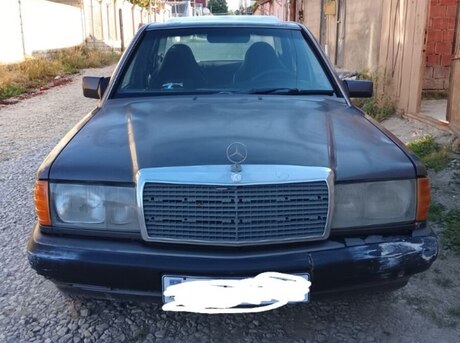 Mercedes 190