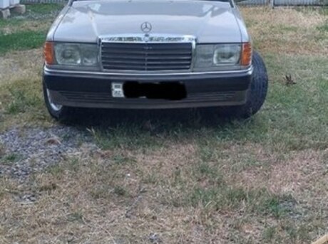Mercedes 190